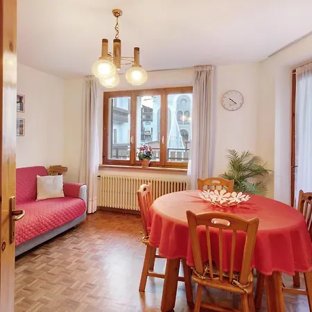 A Due Passi Valdidentro Apartamento *