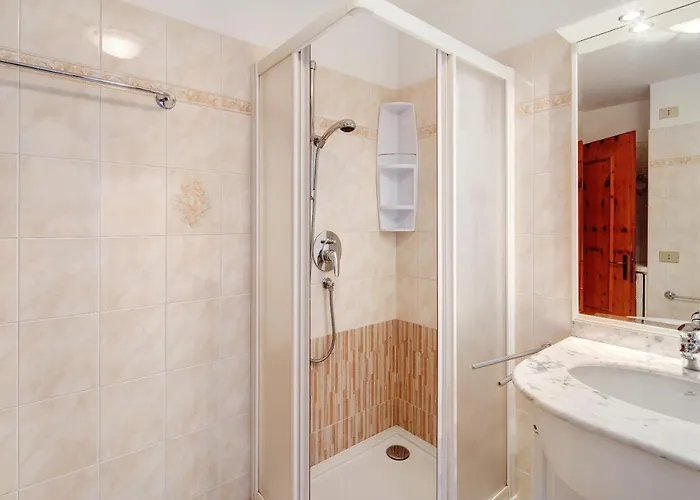 A Due Passi Valdidentro Apartment Isolaccia